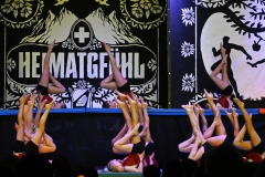 Geräte Mädchen, to: Zirkus Knie.Turnen, ETV Schindellegi, Kränzli 2024 "HEIMATGFÜHL", Samstag, 7. Dezember 2024, 2. Vorstellung, 20.00 Uhr, Maihof, Schindellegi, 400 Zuschauer (ausverkauft), Photo and Copyright by Albert René Kolb/worldfotos.